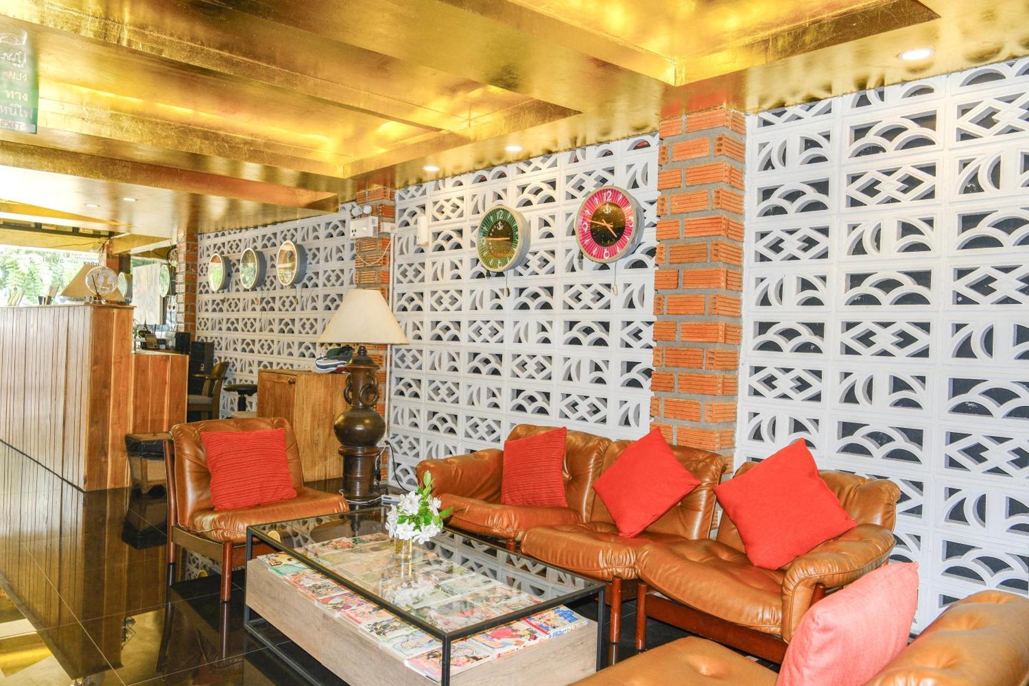 Goya Hotel Chiang Mai Extérieur photo